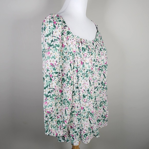 Reitmans Peasant‎ Blouse Womens Medium Smocked Ditsy Cottagecore Farmhouse Boho - Picture 2 of 12